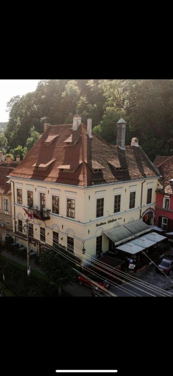 Pensiunea Gasthaus Alte Post シギショアラ エクステリア 写真