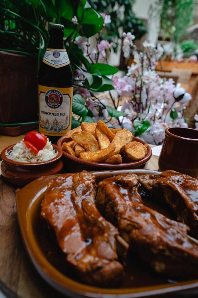 Pensiunea Gasthaus Alte Post シギショアラ エクステリア 写真