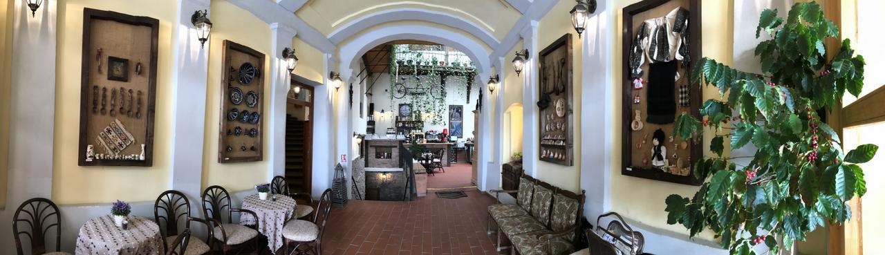 Pensiunea Gasthaus Alte Post シギショアラ エクステリア 写真
