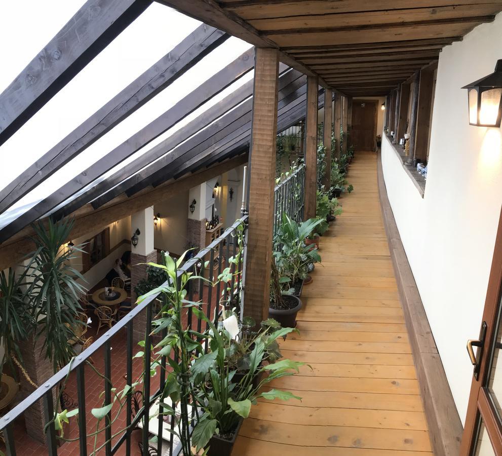 Pensiunea Gasthaus Alte Post シギショアラ エクステリア 写真